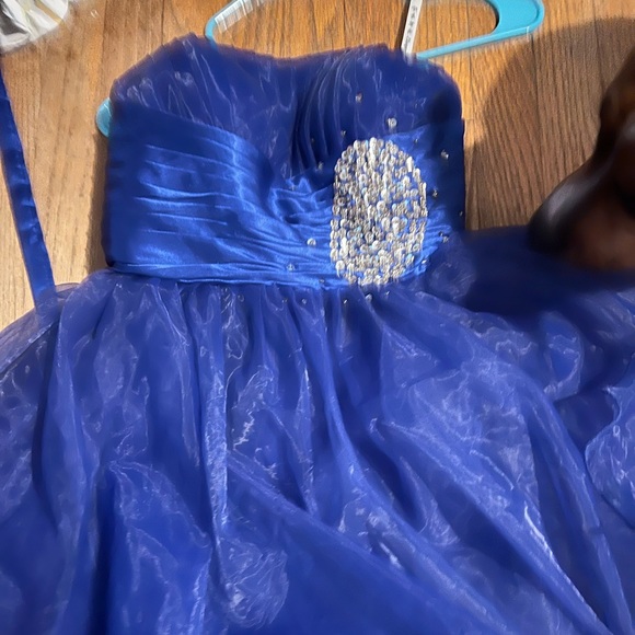 Blue dress only worn once - Picture 2 of 2
